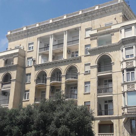 Neftiannikov Avenue Apartment Баку Екстер'єр фото