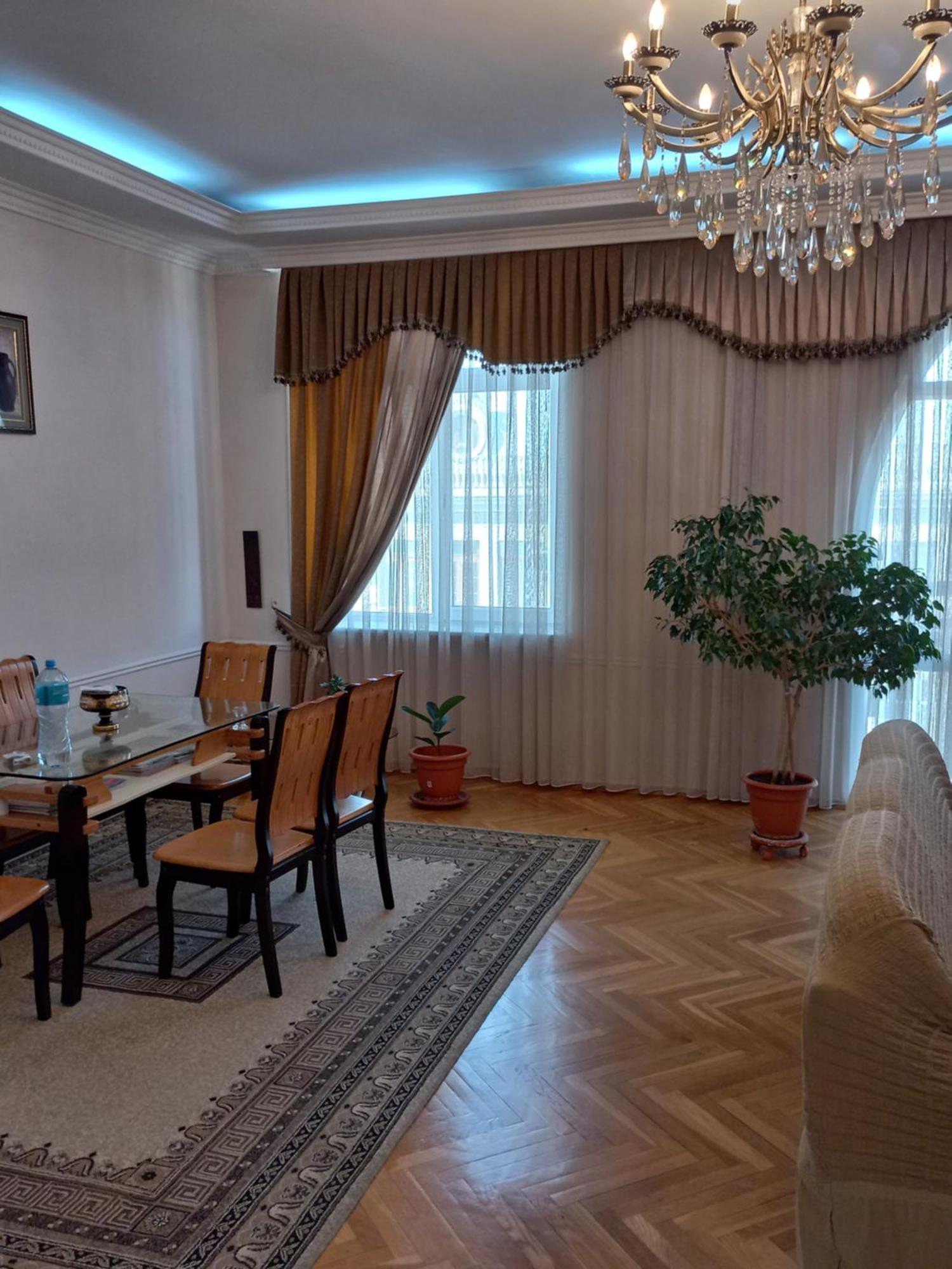 Neftiannikov Avenue Apartment Баку Екстер'єр фото