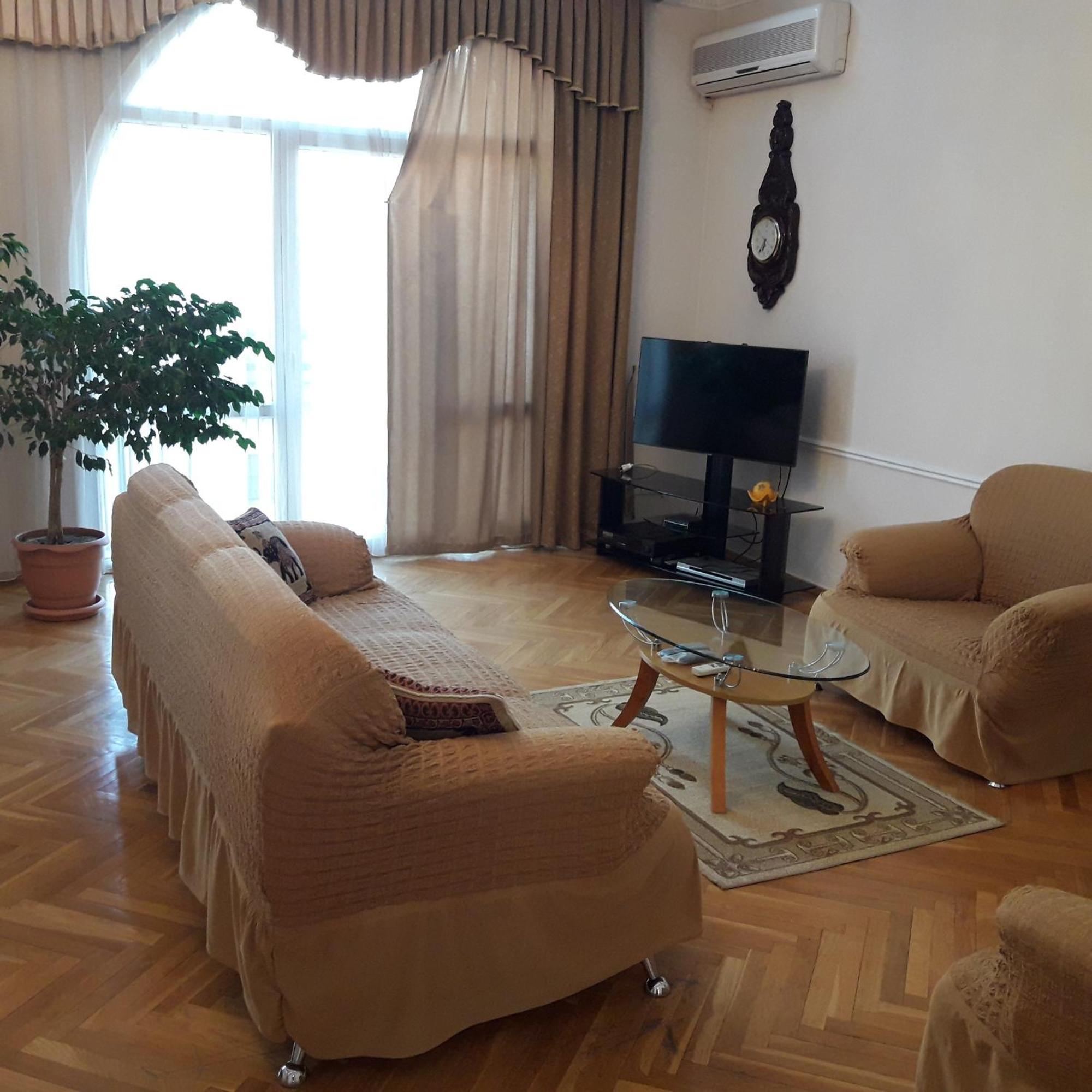 Neftiannikov Avenue Apartment Баку Екстер'єр фото
